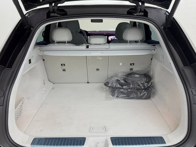 صورة مصغرة 13 لـ 2026 Mercedes-BENZ EQE
