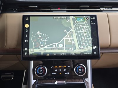 2023 LAND Rover RANGE ROVER — миниатюра 12