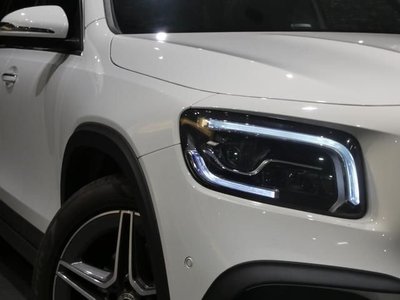 MERCEDES-BENZ GLB - 3