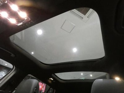 MERCEDES-BENZ GLB - 7