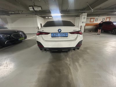 BMW I4 - 7