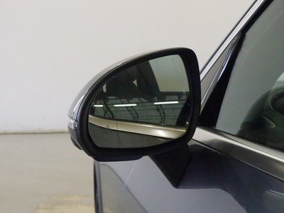 MERCEDES-BENZ GLC - 6