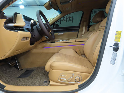 صورة 6 لـ 2025 Genesis G90 (RS4)
