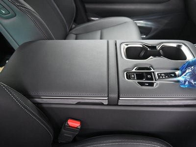 2026 Lexus LM — миниатюра 32