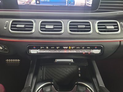 صورة 10 لـ 2024 Mercedes-BENZ GLE