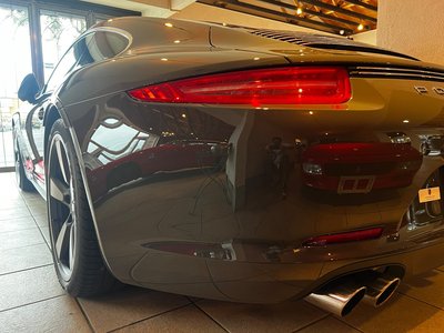 PORSCHE 911 - 10