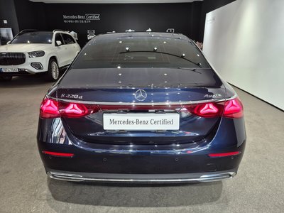 MERCEDES-BENZ E-CLASS - 3