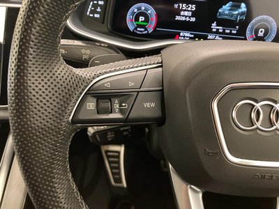 AUDI Q7 - 7