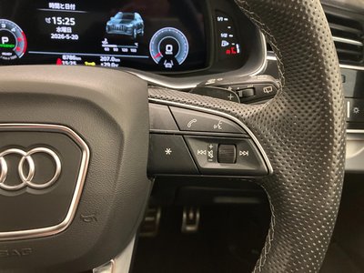 AUDI Q7 - 8