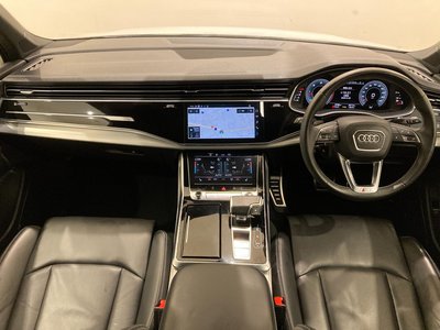 AUDI Q7 - 3