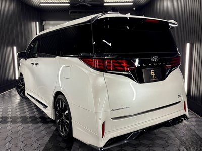 2023 Toyota ALPHARD 照片 9