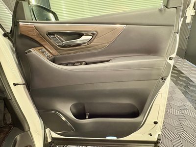 2023 Toyota ALPHARD 缩略图 32