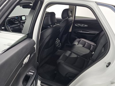 2022 Genesis GV70 — миниатюра 13