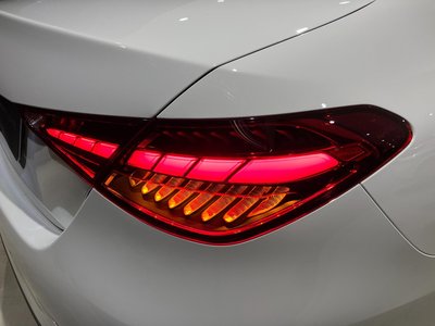 2025 Mercedes-BENZ C-CLASS thumbnail 31