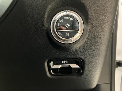 2025 Mercedes-BENZ C-CLASS thumbnail 20