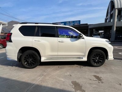 TOYOTA LAND CRUISER PRADO - 5