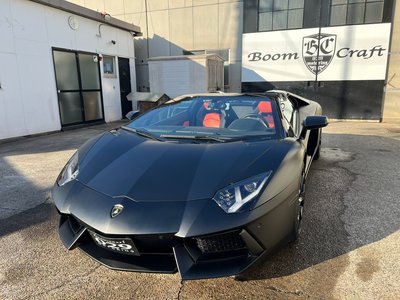 LAMBORGHINI AVENTADOR ROADSTER - 3