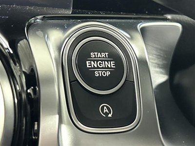 2025 Mercedes-BENZ GLB — миниатюра 13