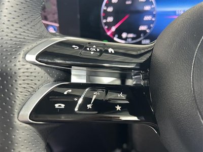 2025 Mercedes-BENZ GLB — миниатюра 17
