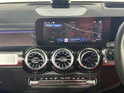 2025 Mercedes-BENZ GLB — миниатюра 21