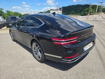 GENESIS G80 (RG3) - 7