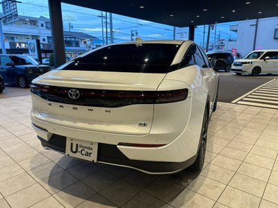 TOYOTA CROWN CROSSOVER - 2