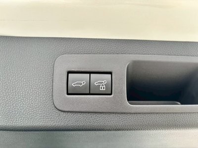 2025 Toyota LAND CRUISER 300 照片 45