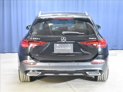 صورة 4 لـ 2025 MERCEDES-BENZ C-CLASS