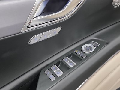 2023 Genesis GV80 — миниатюра 28
