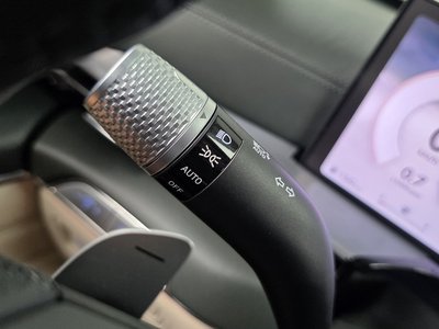 2023 Genesis GV80 — миниатюра 29