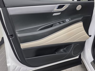 2023 Genesis GV80 — миниатюра 14