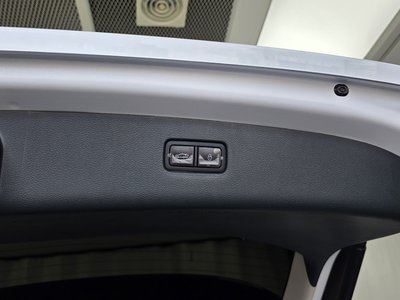 2023 Genesis GV80 — миниатюра 31