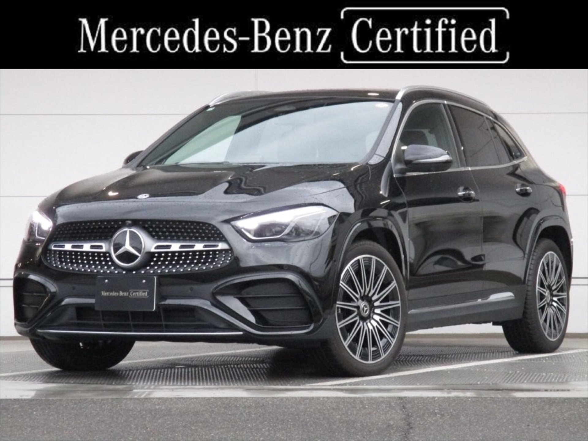 MERCEDES-BENZ GLA - View 1