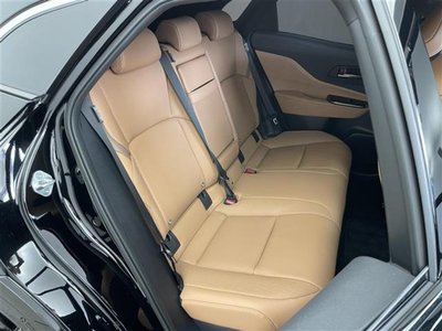 صورة مصغرة 21 لـ 2024 Toyota CROWN SPORT