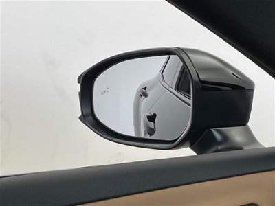 صورة مصغرة 30 لـ 2024 Toyota CROWN SPORT