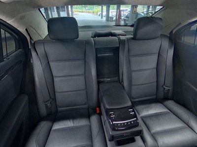 صورة 6 لـ 2010 Mercedes-BENZ S-CLASS AMG