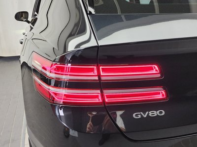 2023 Genesis GV80 photo 10