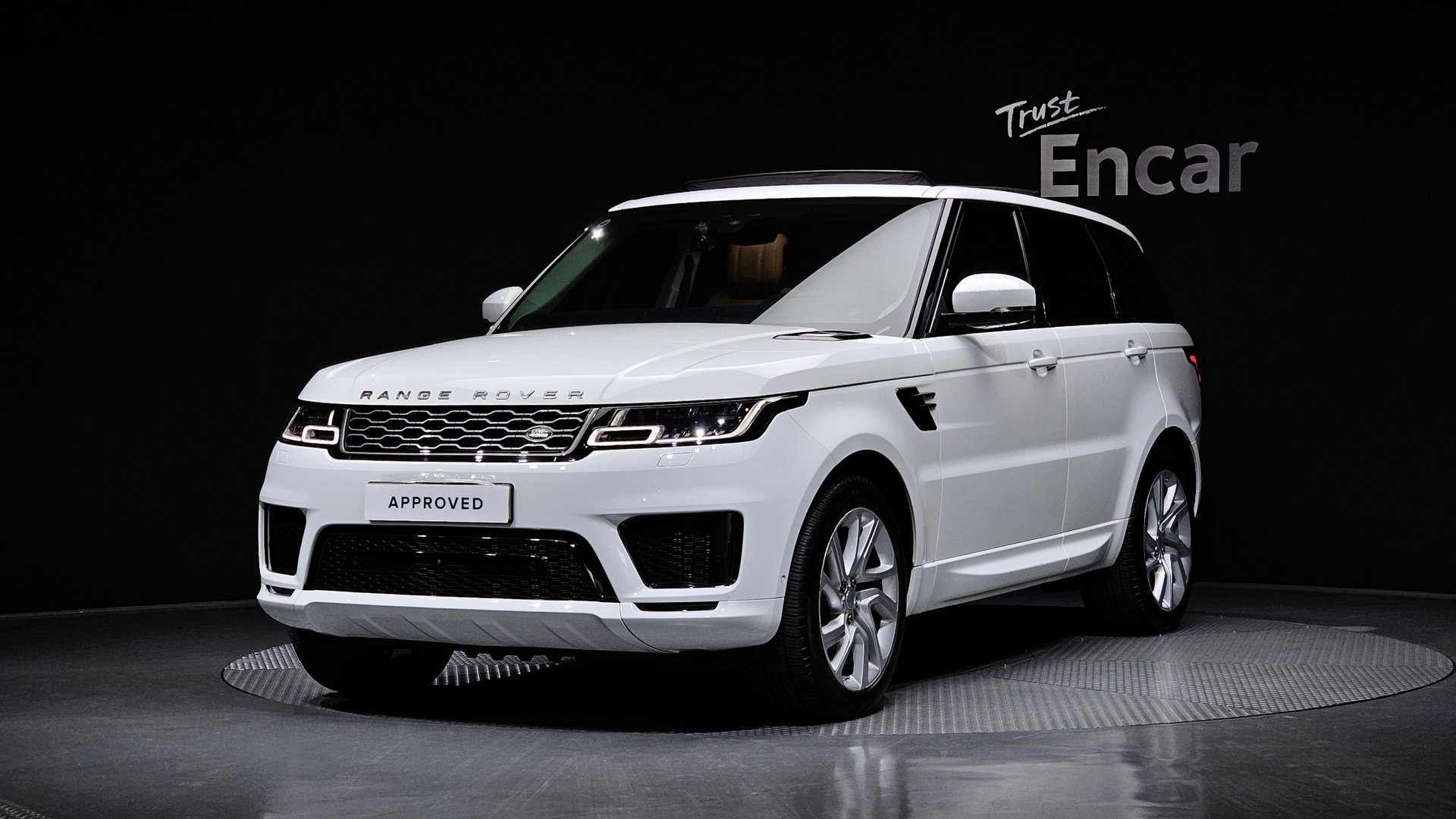 LAND ROVER RANGE ROVER SPORT - View 1