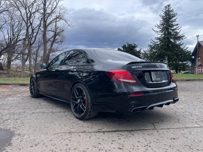 MERCEDES-BENZ E-CLASS AMG - 6