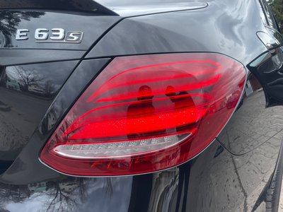 MERCEDES-BENZ E-CLASS AMG - 9