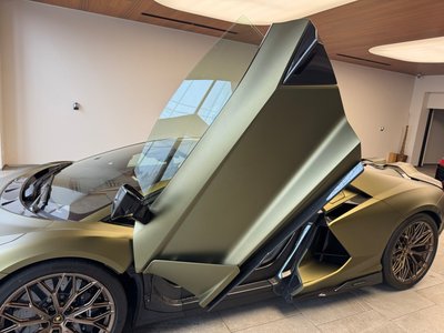 2024 Lamborghini REVUELTO thumbnail 22