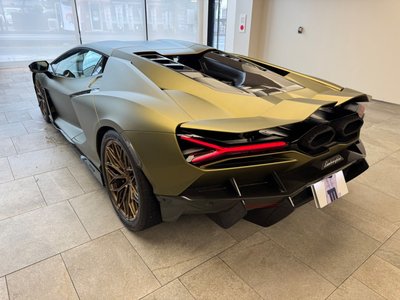 2024 Lamborghini REVUELTO thumbnail 17