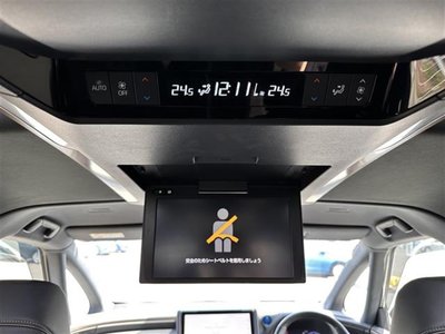 TOYOTA ALPHARD - 3