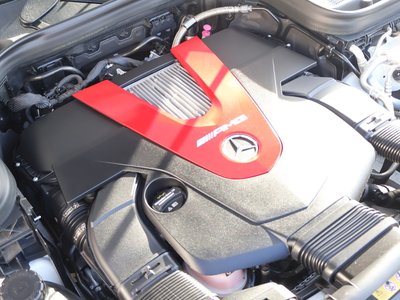 MERCEDES-BENZ GLC AMG - 10