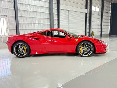 صورة 9 لـ 2020 Ferrari F8 TRIBUTO
