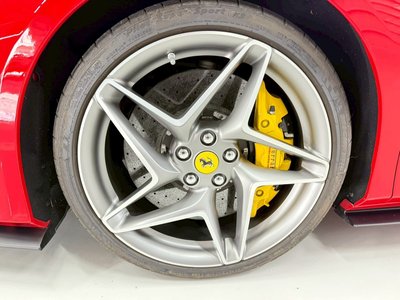 صورة 28 لـ 2020 Ferrari F8 TRIBUTO