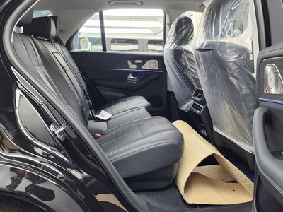 2026 Mercedes-BENZ GLE — миниатюра 18