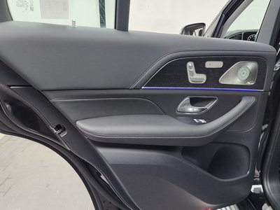 2026 Mercedes-BENZ GLE — миниатюра 15