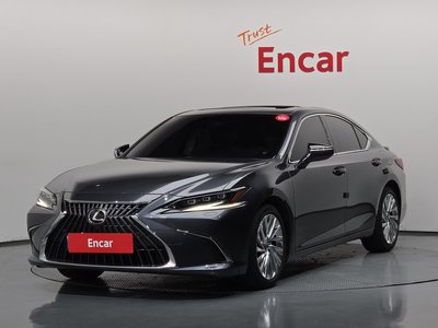 صورة 1 لـ 2024 Lexus ES