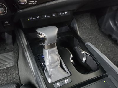 صورة مصغرة 12 لـ 2024 Lexus ES